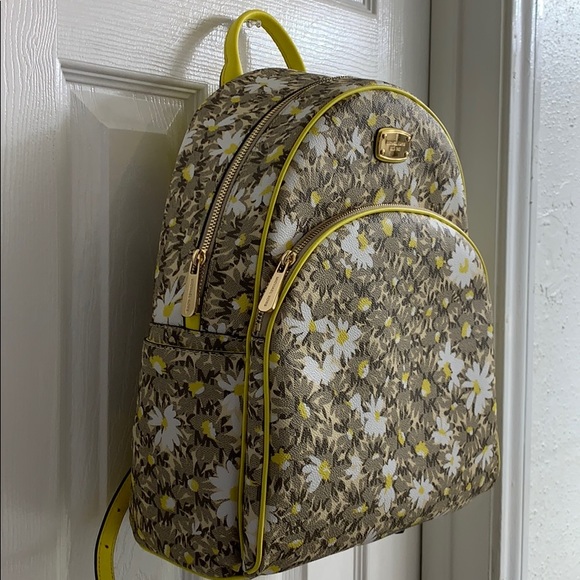 Michale Kors Backpack - Picture 3 of 4